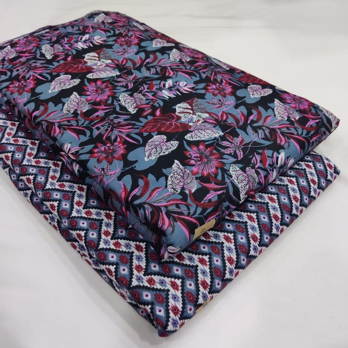 Premium Pure Cotton 60x60 Jaipuri Printed Fabric Set â 5 Meter Top & 5 Meter Bottom | 44 Inch Width][ MIN ORDER QUANTITY 10 METER}