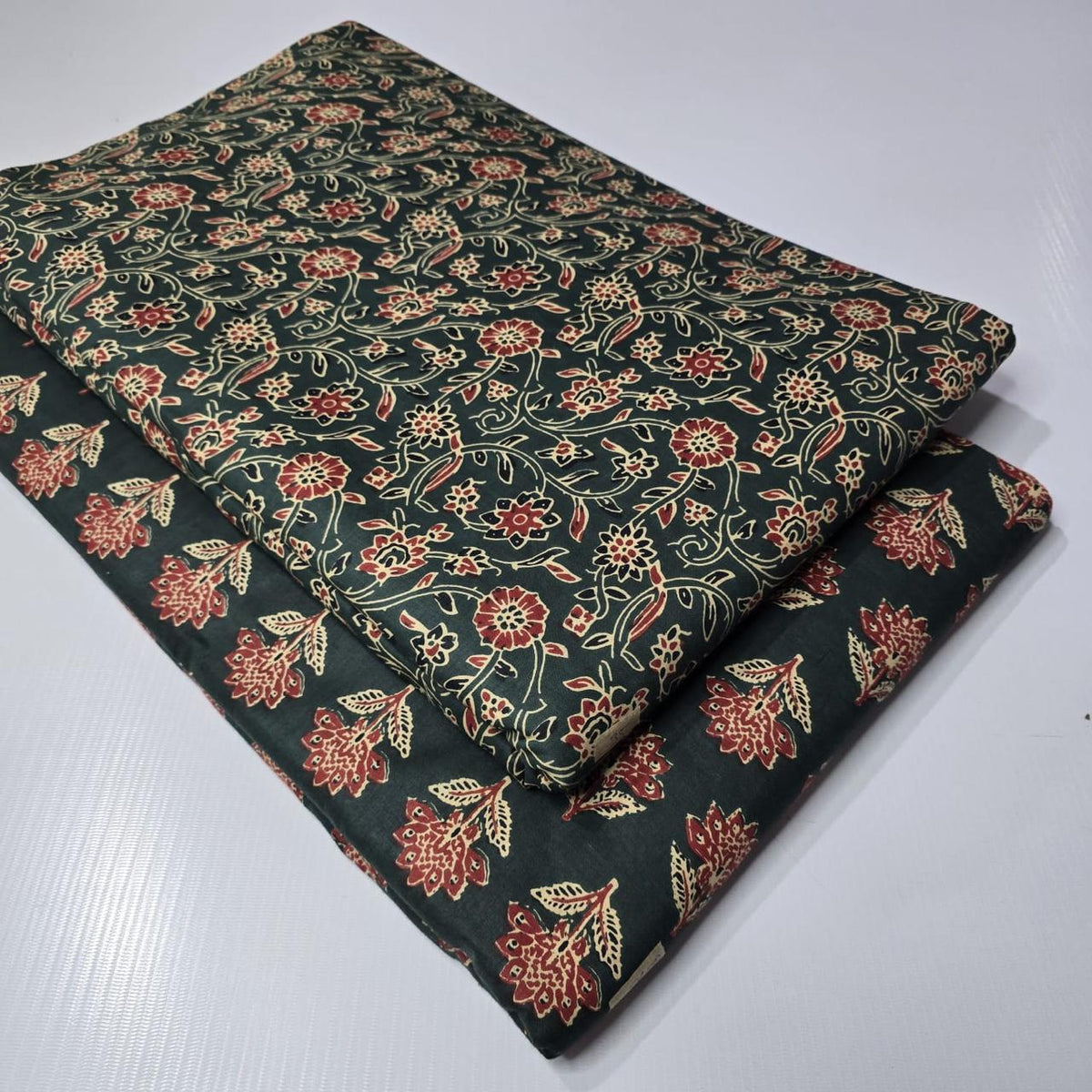 Premium Pure Cotton 60x60 Jaipuri Printed Fabric Set â 5 Meter Top & 5 Meter Bottom | 44 Inch Width][ MIN ORDER QUANTITY 10 METER}