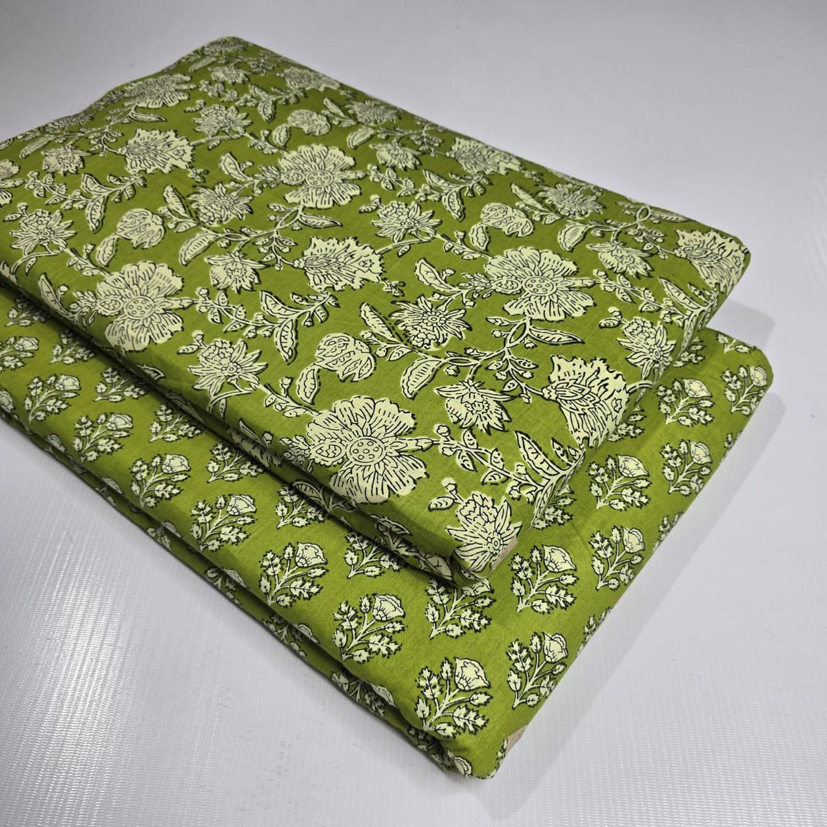 Premium Pure Cotton 60x60 Jaipuri Printed Fabric Set â 5 Meter Top & 5 Meter Bottom | 44 Inch Width][ MIN ORDER QUANTITY 10 METER}
